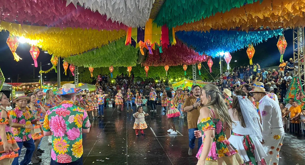 Primeira noite do São João da Esperança 2025 em Esperantina