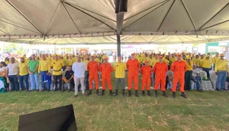 Corpo de Bombeiros reforça combate as queimadas com mais de 1.300 brigadistas.