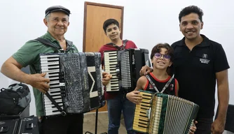 Escola Estadual de Música Possidônio Queiroz