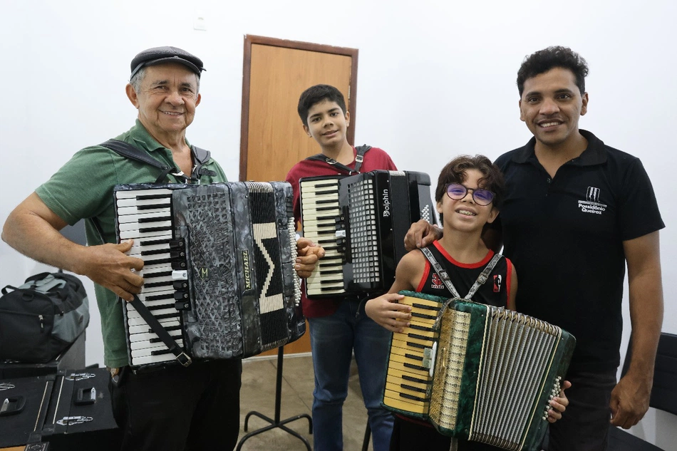 Escola Estadual de Música Possidônio Queiroz