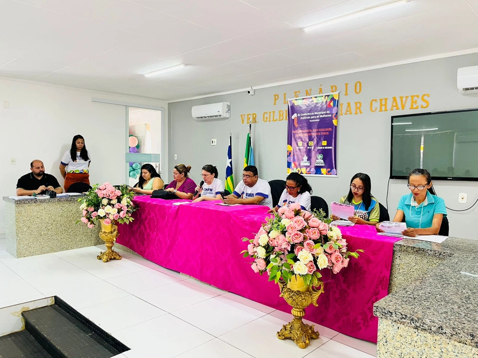 Prefeitura de Esperantina, por meio da Secretaria Municipal de Assistência Social.