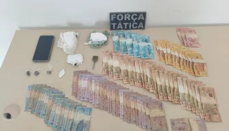 Material apreendido com suspeito