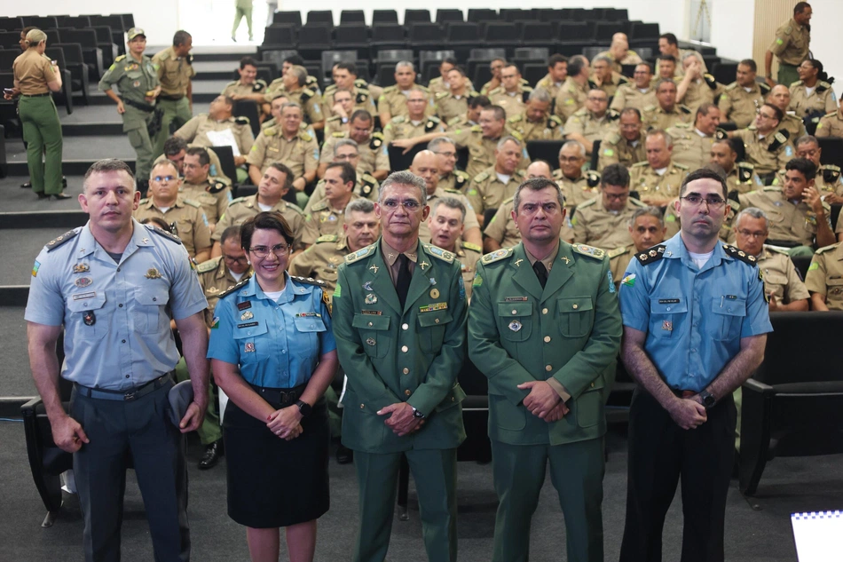 Participantes do lançamento do 1° Curso Superior da Polícia