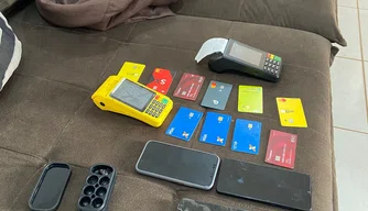 Pessoas são presas por crimes cibernéticos em Operação