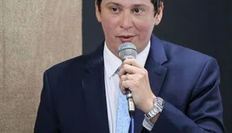 Secretário de Articulação Institucional Municipal de Teresina, Victor Linhares