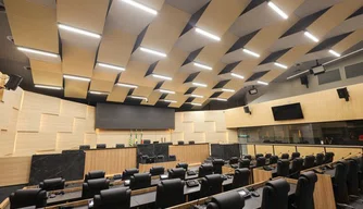 Seminário sobre novo Plano Nacional da Educação.