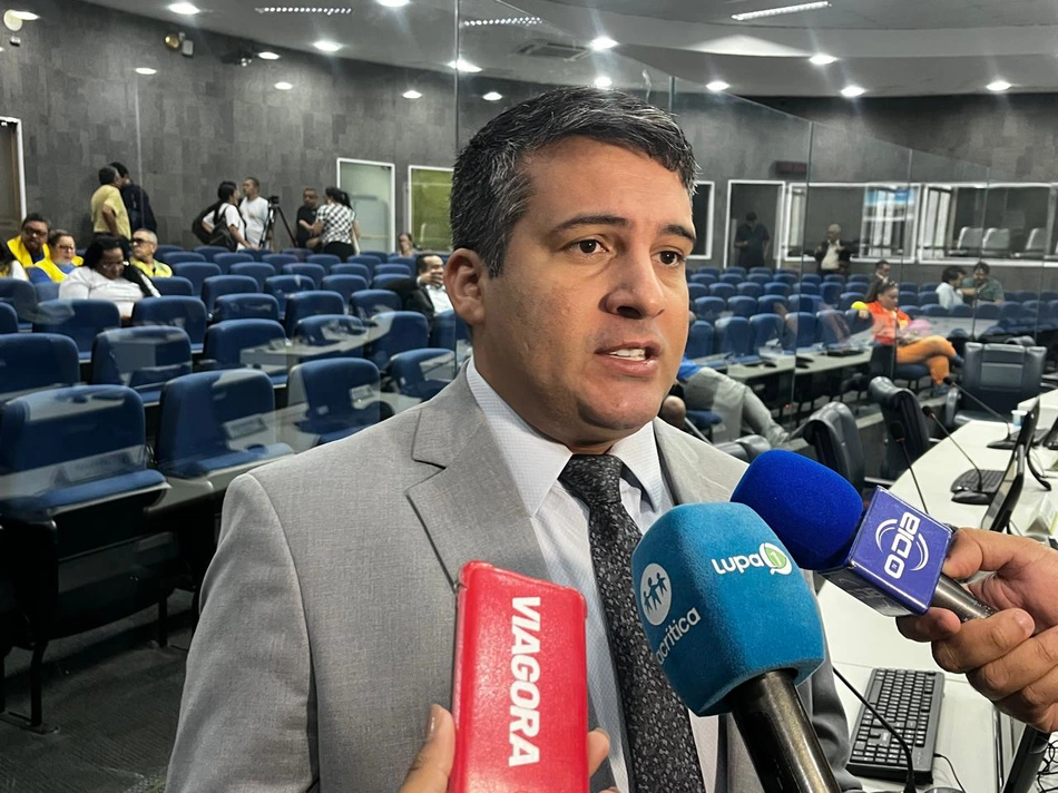 Vereador Deolindo Moura.