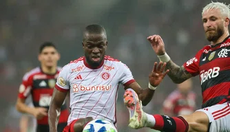 Flamengo e Internacional disputam vaga nas quartas da Libertadores