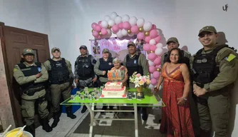 Comemoração dos 98 anos de dona Santinha