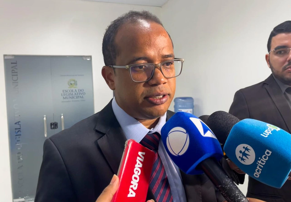 Vereador Enzo Samuel.