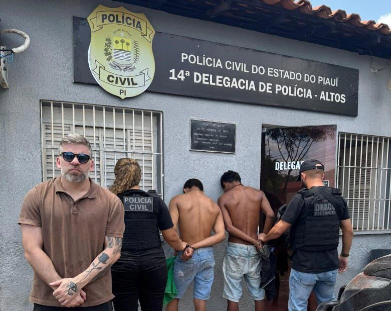 Prisão por furto em Altos