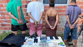 Presos durante a operação.