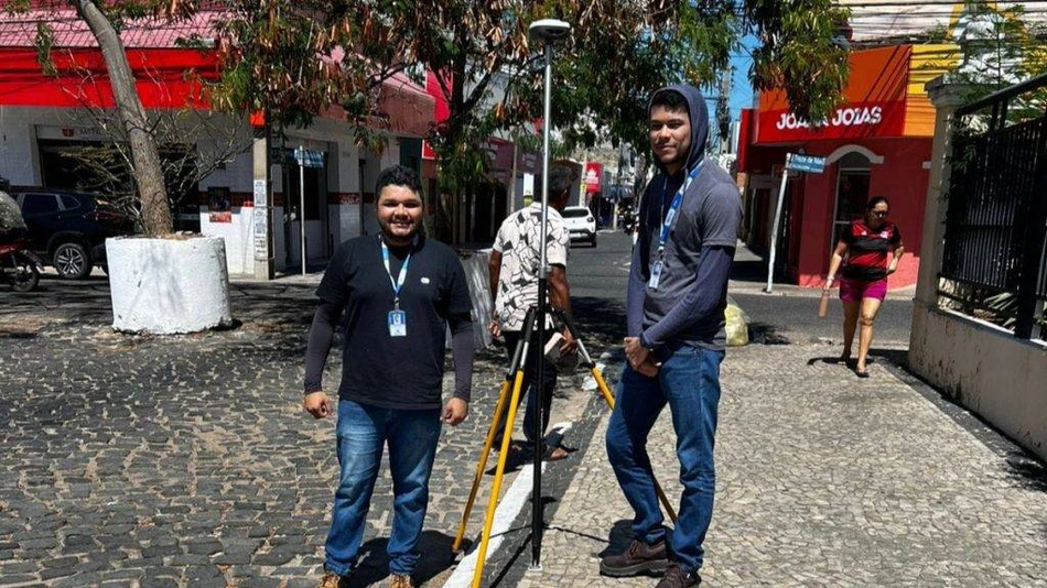 Levantamento topográfico para assegurar o direito à moradia.