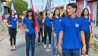 Desfile Cívico no Grande Dirceu