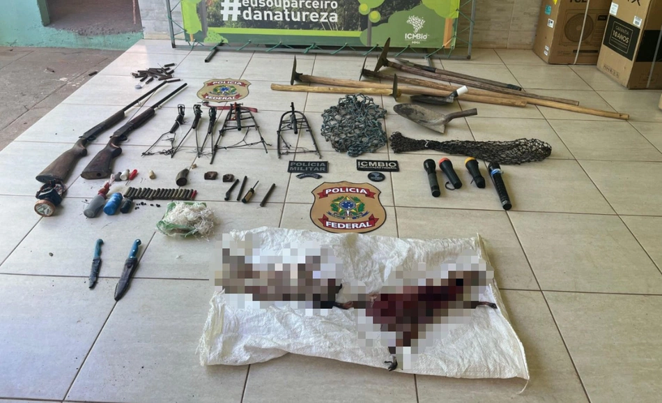 Alguns materiais apreendidos