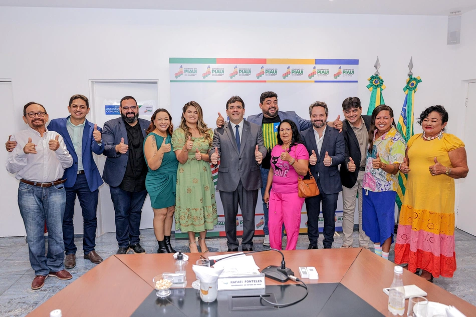 Elenco do filme Ai Que Vida