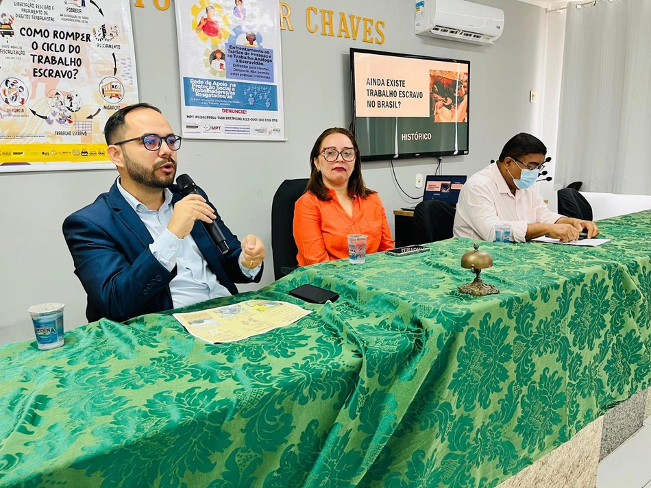 Esperantina faz treinamento sobre atendimento a vítimas de trabalho análogo à escravidão