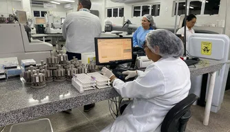 FMS amplia serviços laboratoriais