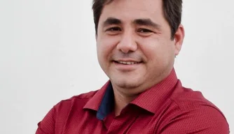 Ex-prefeito de Padre Marcos, José Valdinar da Silva