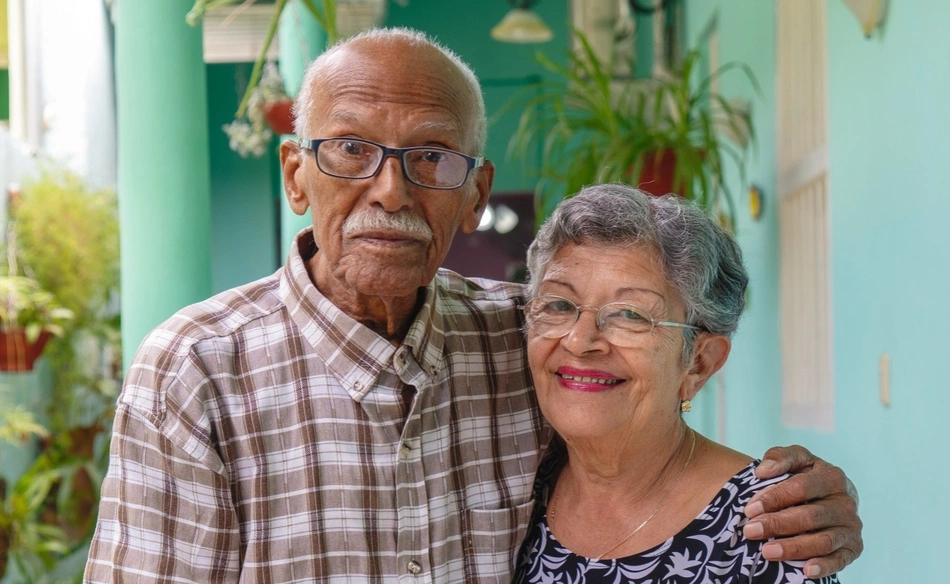 Semana internacional da pessoa idosa com ações de cuidado.