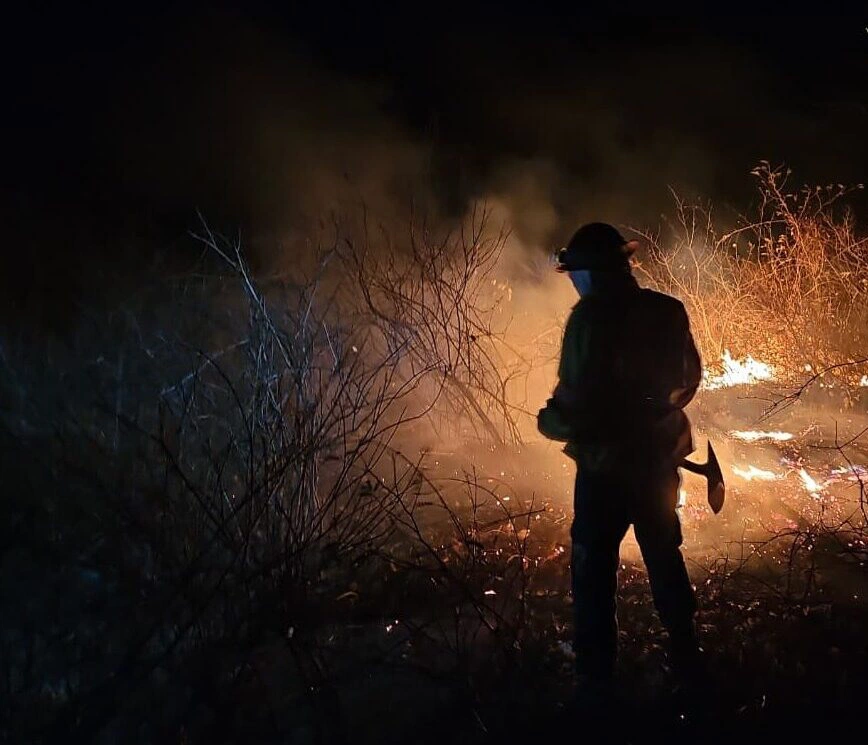 Combate à queimadas
