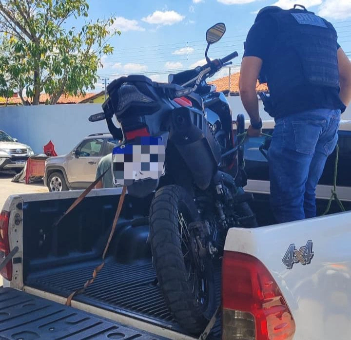 Homem é preso por crime de receptação e adulteração de veículo