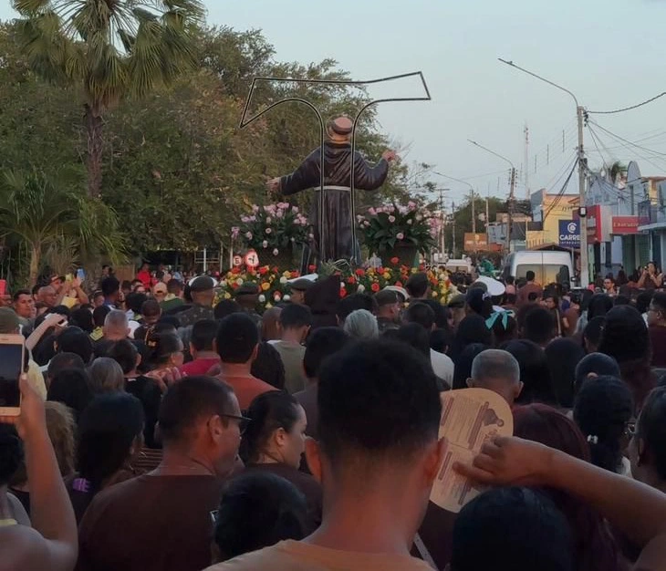 Tradicional Procissão de São Francisco, realizada na cidade de Parnaíba.