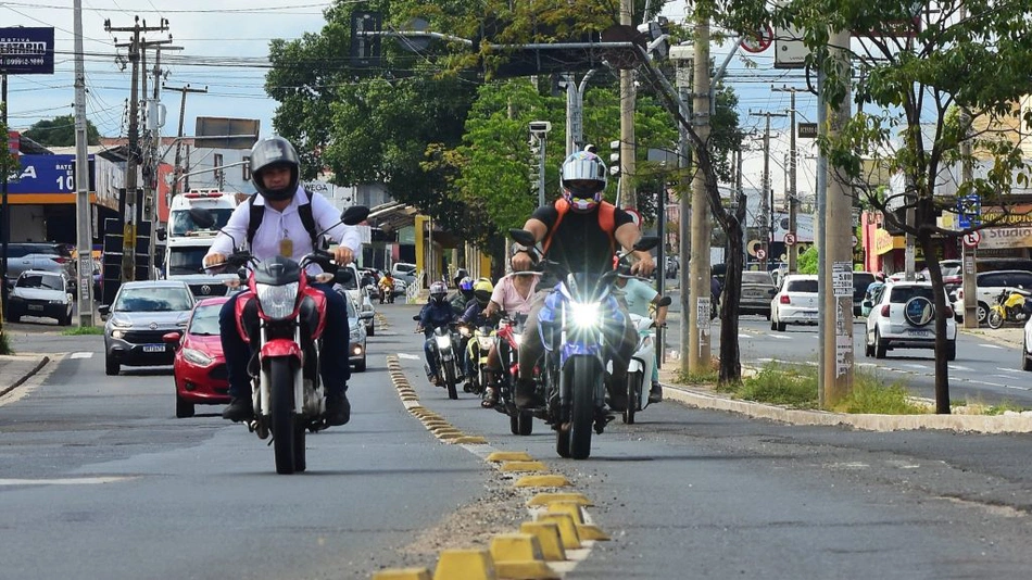 Motocicleta é o principal meio de transporte usado pelos piauienses