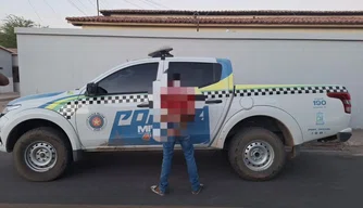 Homem é preso após invadir residência e ameaçar atear fogo em Pio IX