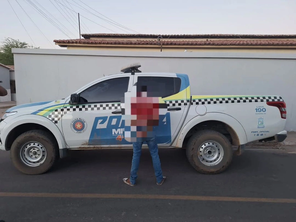 Homem é preso após invadir residência e ameaçar atear fogo em Pio IX