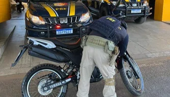 Recuperação de motocicletas na BR 230 em Floriano