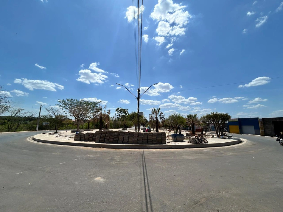 A obra está em andamento.