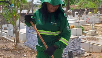 Manutenção nos cemitérios da zona norte