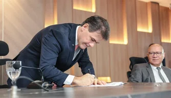 Mais quinze concursados de 2023 são nomeados para a Alepi