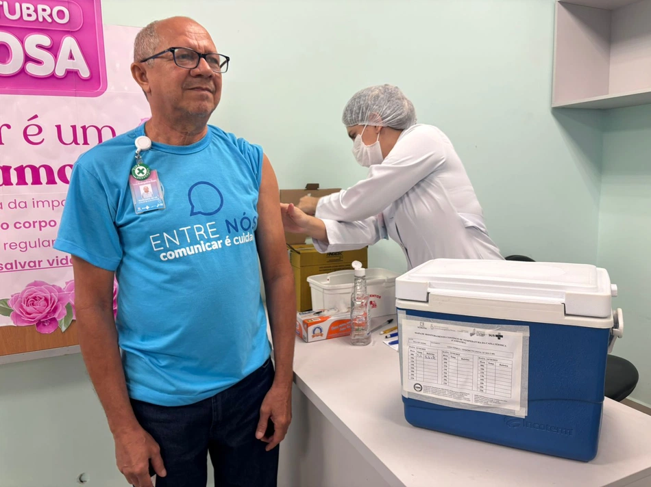 Campanha de vacinação à profissionais
