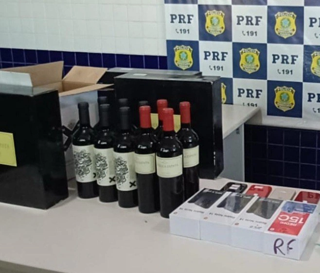 Material apreendido pela PRF