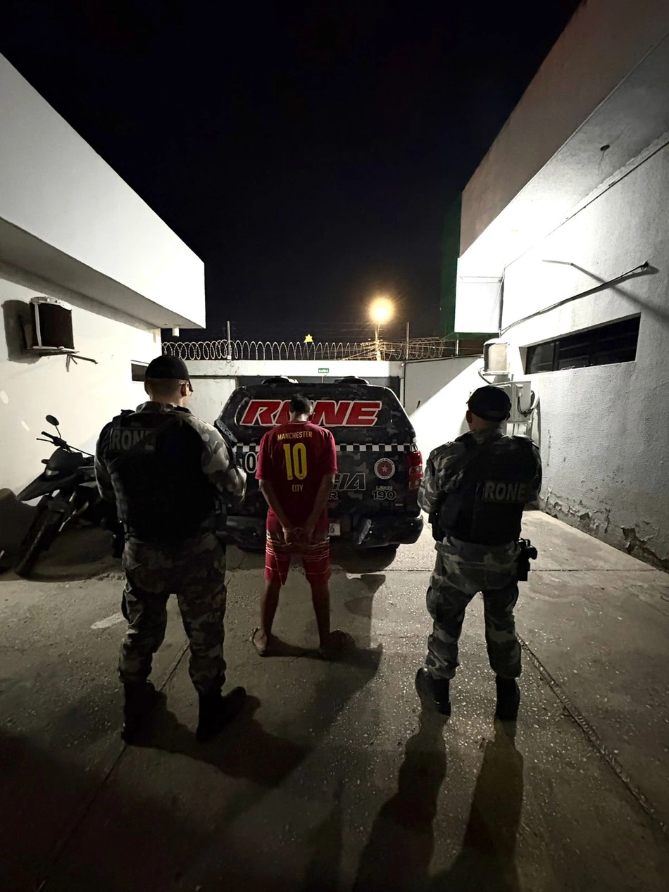 PM apreende cocaína de suspeito de tráfico de drogas