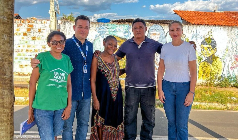 Vereadora Lucy Soares e superintendente da SDU Norte visitam Residencial Edgar Gayoso