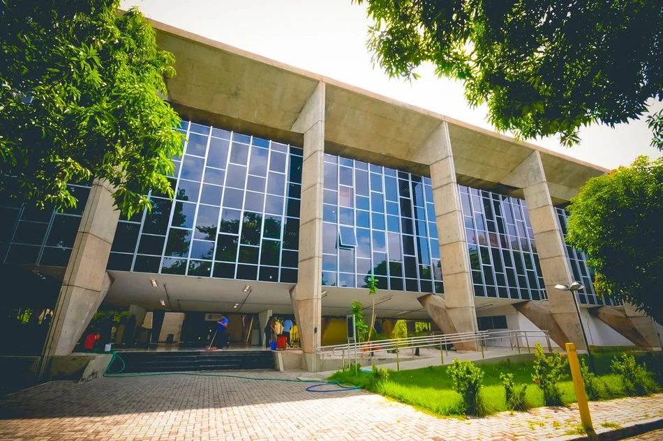 Oferta de concursos com mais de cinco mil vagas