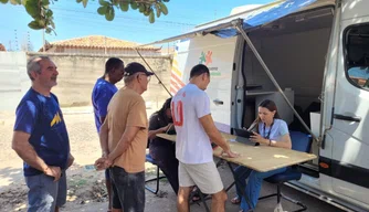 Atendimentos no litoral com mais de 500 serviços e ampliam regularização habitacional no Piauí