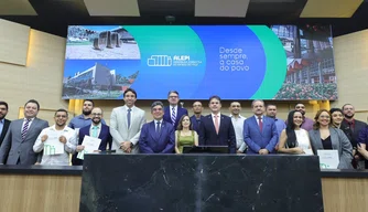 Empossados novos servidores da Alepi