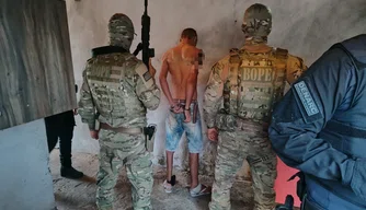 Polícia prende suspeito