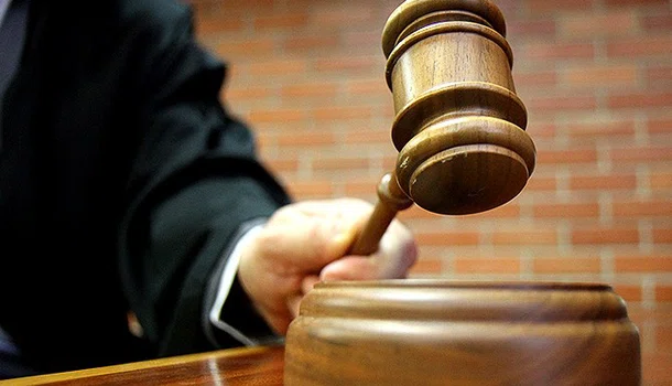 Justiça/ Decisão