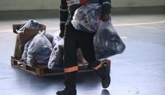 Sejus distribui produtos apreendidos pela Receita Federal para detentos do Piauí