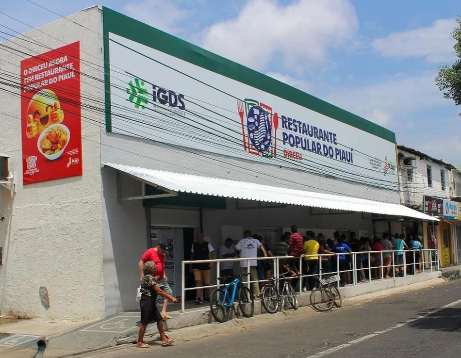 Restaurante Popular do Dirceu Arcoverde.