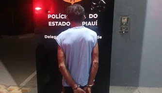Homem é preso por violência doméstica contra esposa em Avelino Lopes