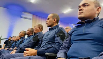 Formação de 65 guardas municipais