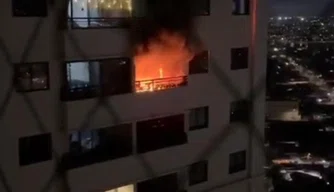 Incêndio atinge varanda de apartamento no Monte Castelo em Teresina