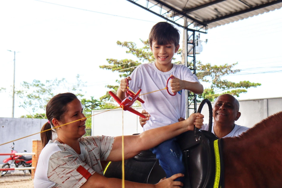 Projeto Equoterapia para crianças e adolescentes
