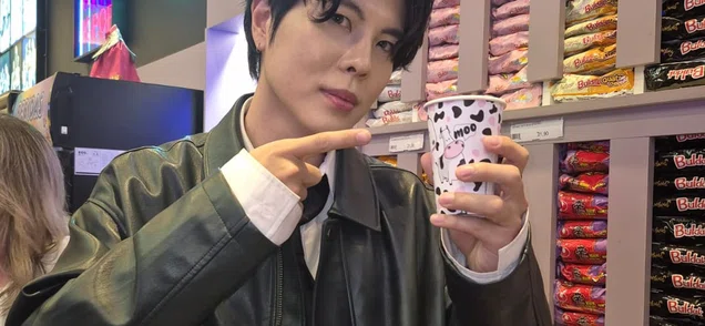 Cantor sul-coreano Kisu diz que gostaria de fazer uma colaboração musical com Anitta